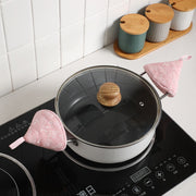 鍋つかみ ミトン ハンドグリップ キッチン用品 キッチンツール 調理器具 シリコン フック穴付き ループ付き 総柄 小さい かわいい おしゃれ コンパクト 台所 便利 柔軟性