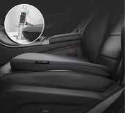 カーシートクッション 車用クッション 座布団 カー用品 車用品 単品 椅子用クッション チェアクッション 一人掛け用 運転席 助手席 車用 カークッション 厚手 滑り止め ふわふわ 弾性 長距離運転 ドライブ シンプル 無地 単色 おしゃれ 便利 黒 青 灰 橙 ピンク