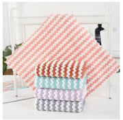 キッチンクロス ふきん 布巾 単品 1枚 30×30cm カウンタークロス 台ふき ディッシュクロス キッチンタオル 食器拭き 台拭き 正方形 ギザギザ 波模様 ウェーブ キッチン雑貨 台所用品 おしゃれ かわいい 皿拭き 掃除 日用品雑貨