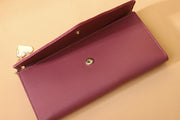 長財布 サイフ ウォレット クレジットカードケース レディース 女性 三つ折り スナップボタン チャーム フリンジ ハート フェイクレザー 無地 フェミニン フォーマル かわいい キュート おしゃれ