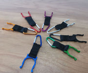 ペットボトルホルダー カラビナ付き 軽量 取付簡単 携帯便利  キャンプ アウトドア ハイキング 登山 釣り 遠足 旅行 スポーツ