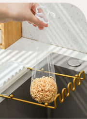 水切りネットホルダー キッチン用品 ホワイト グリーン 生ごみ処理 浮かせる 折りたたみ 三角コーナーいらず