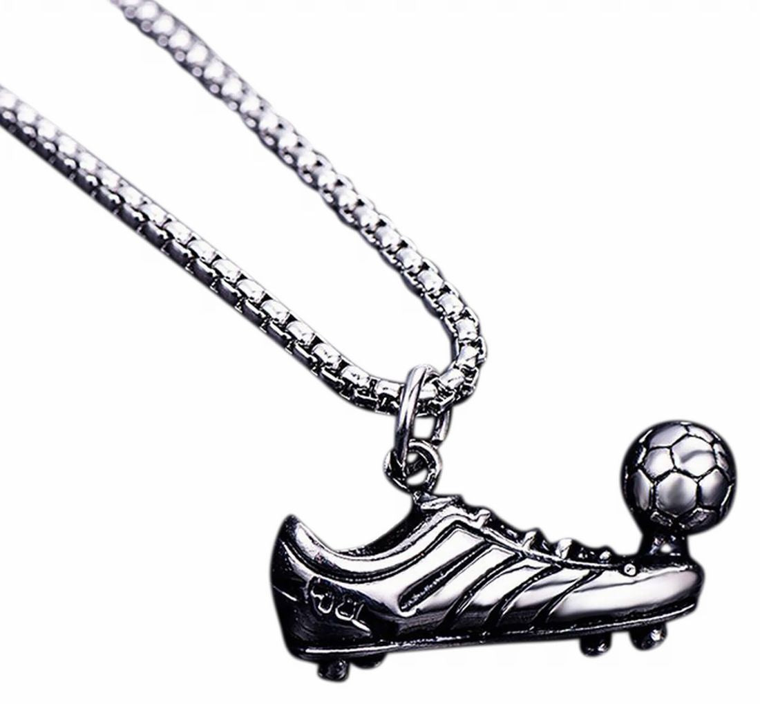 ネックレス ペンダント 首飾り メンズ 男性 アクセサリー ファッション小物 シルバー チェーン かっこいい サッカー好き おしゃれ サッカーボール スパイク 彼氏 プレゼント ギフト 誕生日