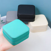 アクセサリーケース ジュエリーボックス ジュエリーラック ネックレス 指輪 ピアス イヤリング スクエア 整理用品 小物入れ ファスナー おしゃれ