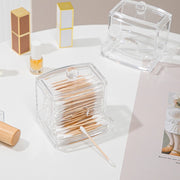 綿棒ケース コットンケース 綿棒入れ 小物入れ アクリルケース 蓋付き ふた付き 透明 クリア プラスチック製 シンプル かわいい 可愛い めんぼう 収納 ケース ボックス