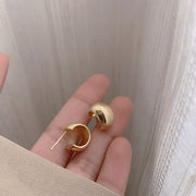 ピアス レディース 女性用 アクセサリー フープピアス風 小ぶり ゴールドカラー シンプル おしゃれ プレゼント ギフト 普段使い 小さめ カジュアル