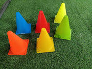 カラーコーン 5本セット 18cm マーカーコーン 三角コーン 三角ポール ミニ サッカー フットサル バスケットボール 陸上 ドリブル トレーニング 練習