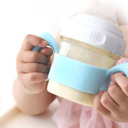 哺乳瓶ホルダー 哺乳瓶カバー 哺乳瓶ケース ベビー 幼児 赤ちゃん ハンドル 授乳用品 哺乳びん 羽 シリコン シンプル 持ち手付き かわいい おしゃれ ソフト 落下防止 保護