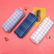 ペンケース 文房具 筆箱 筆入れ 鉛筆入れ チェック柄 青 ファスナー かわいい おしゃれ 高校生 中学生 鉛筆 デザイン豊富