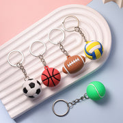 キーホルダー キーリング テニスボール サッカーボール バスケットボール ラグビーボール 小物 雑貨 メンズ レディース 男女兼用 学生 部活 かわいい お揃い おしゃれ スポーティ カジュアル メタルカラー カラフル プレゼント ギフト 銀色 白 黒 橙 茶 緑