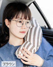 シートベルトカバー シートベルトクッション シートベルトパッド カー用品 車用品 車用 クッション 月型 ボーダー しましま 面ファスナー マジック テープ キッズ ジュニア 子ども 長距離 ドライブ 移動 まくら 枕 お昼寝 締め付け軽減 かわいい おしゃれ キュート ふんわり ふわふわ 灰 茶 ピンク 緑