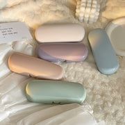 メガネケース 眼鏡ケース サングラスケース ハードケース 収納 プラスチック製 無地 単色 シンプル 耐衝撃 保護 傷防止 男女兼用 メンズ レディース かわいい
