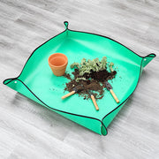 園芸シート 植え替えシート ガーデニングトレーシート 移植パッド 園芸用品 四隅ボタン付き 折りたたみ式 シンプル 土運び 肥料混ぜ 土壌交換 庭 農業 シート マット トレイ 緑 無地