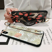 スマホケース スマホカバー ベルト付き 落下防止バンド iPhone 11 11Pro 11ProMax 12 12Pro 12ProMax 13 13Pro 13ProMax 横置き 動画鑑賞 花柄 フラワー ウサギ 蝶 ハイビスカス ボタニカル パイナップル ヒョウ イチゴ おしゃれ かわいい ロマンティック アイホン レディース アイフォン 携帯ケース 保護ケース 背面保護 傷防止