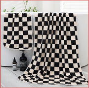 バスタオル 70×140cm 吸水タオル チェック柄 格子模様 インテリア用品 日用品 バス用品 ふんわり 柔らか 柔軟 起毛 おしゃれ かわいい 脱衣所 キッチン トイレ ジム デイリー ギフト