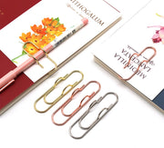 クリップ ペンホルダー ５個セット ペーパークリップ 文房具 書類クリップ メモクリップ メタルカラー シンプル 文具 事務用品 定番 ベーシック かわいい おしゃれ キュート 便利グッズ プレゼント 学校 オフィス 金色 ピンク 銀色 紫 緑 青