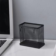ペン立て ペンスタンド デスクオーガナイザー 引っ掛け 吊り下げ 小物収納 文房具入れ 多用途 ペンホルダー 収納雑貨 生理用品 フック付き メッシュ スクエア 四角 シンプル スタイリッシュ カジュアル