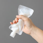 詰め替え容器 5枚セット 小分け 詰め替えパウチ 袋タイプ ディスペンサー 30ml 50ml 100ml トラベルボトル 旅行用品 出張 お出かけ ジム 化粧水 乳液 日焼け止め ボディソープ シャンプー リンス 絞れる 詰め替えやすい 中が見える 半透明 持ち運び 省スペース 日用品雑貨 白