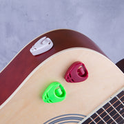 ピックホルダー ピックケース ギター用品 取り付け簡単 粘着テープ ピック収納 ピック固定 紛失防止 大容量 三角形 ハート型