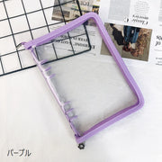 バインダー リングファイル 手帳型 A5サイズ ファスナー付き クリアカラー 6穴タイプ ラメ入り チャーム付き ファイル ミニサイズ ミニバインダー システム手帳 トレカケース 文房具 文具 ルーズリーフバインダー 汚れ防止 かわいい おしゃれ 事務用品 学用品 持ち運び 持ち歩き コンパクト 紫 黒 ピンク 青 緑 赤 黄 白