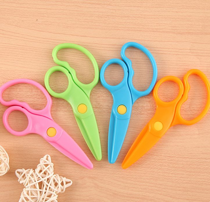 子ども用はさみ 文房具 安全はさみ プラスチック製ハサミ 学校用 幼稚園用 商品画像5
