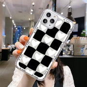 iPhoneケース iPhoneカバー スマホケース スマホカバー ハート チェック 市松模様 白黒 モノクロ 透明 クリア 透け感 スリム 落下 保護 傷防止 耐衝撃 衝撃吸収 スマートフォン アイフォン Apple アップル かわいい おしゃれ