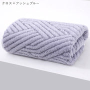 フェイスタオル 手拭きタオル バス雑貨 入浴雑貨 洗面道具 長方形 ループ付き 端フリル 総柄 チェック 矢羽根柄 ツートンカラー ピンク オフホワイト グレー シンプル カジュアル 可愛い キュート おしゃれ 洗面所 キッチン お風呂場 バスルーム トイレ