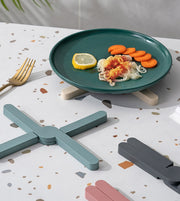 鍋敷き 折りたたみ 単品 鍋置き 洗える コースター キッチン用品 キッチン雑貨 コンパクト X型 耐熱 鍋しき 折り畳み 省スペース スタイリッシュ キッチンマット 水洗い可 シンプル おしゃれ スマート かわいい 便利グッズ 赤 黄 緑 灰