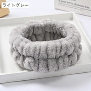 ヘアバンド ヘッドバンド 洗顔用 ふわふわ 吸水 柔らかい 髪留め 髪濡れ防止 メイク 化粧 大人用 無地 シンプル パステルカラー ピンク ホワイト ブラック