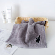 フェイスタオル ハンドタオル バス用品 吸水性 柔らかい 猫 ネコ 刺繍 シンプル 洗面 洗顔 手拭き お風呂 日用品 生活雑貨 お洒落 可愛い