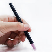 爪やすり 爪磨き 爪ヤスリ つめ磨き ネイルケア用品 お手入れ用品 甘皮処理 爪削り ヤスリ スティックタイプ ペンタイプ 磨きやすい 斜め 角度付き シンプル 便利グッズ かわいい コンパクト 持ち運び セルフネイル ジェルネイル 白 ピンク 黒