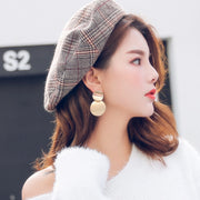 ピアス レディース アクセサリー スタッドピアス ラウンド プレート シンプル カジュアル おしゃれ 可愛い お出かけ 定番 プレゼント ギフト 贈り物 女性用 両耳用 ゴールドカラー シルバーカラー