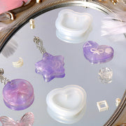 シリコンモールド 抜き型 UVレジン 樹脂粘土 ハンドメイド 手芸 手作り アクセサリー キーホルダー ペンダント ネックレス