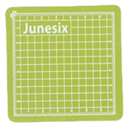 ミニカッター板 ミニカッティングマット 文房具 生活雑貨 ハンドメイド用品 ハンドメイドグッズ 正方形 コンパクト 小さい 小型 目盛り付き 方眼 8cm グリーン ブラック グレー シンプル カジュアル かわいい キュート