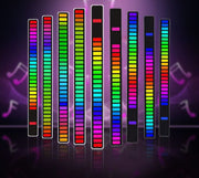 ミュージックリズムライト 車LEDライト 雰囲気ライト RGB 音楽連動 音声起動 音に反応して音楽を視覚化 サウンドピックアップ サウンドセンサー 32LED インテリア コンパクト 縦置き 横置き ブラック ホワイト カラフル おしゃれ お洒落 スマート 自動車 ゲーム パーティー クラブ カラオケ 家 スタジオ リチウム