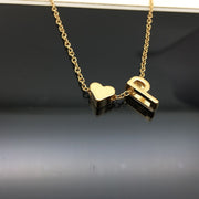 ネックレス ペンダント NからZまで アルファベット ハート チェーン レディース アクセサリー 大文字 英語 英字 シンプル おしゃれ 可愛い かわいい 女性用 婦人用 記念日 誕生日 プレゼント 贈り物 ギフト ジュエリー ファッション 雑貨 小物 N O P Q R S T U V W X Y Z ゴールドカラー シルバーカラー