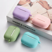 イヤホンケースカバー AirPods Pro エアーポッズケース シリコンカバー ソフトケース 保護ケース 耐衝撃 カラビナ付き 傷防止 柔らかい フィット カラバリ豊富 シンプル 単色 無地