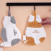 ハンドタオル ループ付き 猫 ネコ お手拭き 日用品 キッチン 台所 バス用品 ミニタオル 紐付き 吊り下げ 引っかけ かわいい アニマル 動物 尻尾 洗面所 手洗い 吸水 子供 キッズ 雑貨