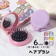 ヘアブラシ ミラー付き 折りたたみ式 ヘアケア 頭皮ケア ブラシ くし クシ 櫛 折り畳み コンパクト 円形 便利 携帯 外出 通勤 通学 普段使い コーム かわいい