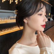 ピアス スタッドピアス イヤリング イヤークリップ レディース 女性 アクセサリー ファッション小物 ジュエリー フェイクパール クマ 熊 リボン クリップ式イヤリング おしゃれ かわいい ナチュラル シンプル キュート ギフト お出かけ 結婚式