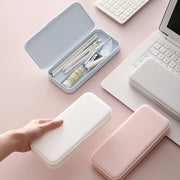 ペンケース 筆箱 ふでばこ 筆記用具入れ 小物収納 文房具ケース ステーショナリー 仕切り付き ボックス型 マットカラー つや消し シンプル 整理整頓 可愛い おしゃれ