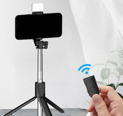 セルカ棒 自撮り棒 LEDライト Bluetooth リモコン付き USB充電 三脚付き スタンド付き スマホ用 ワイヤレス 360度回転 伸縮 コンパクト セルフィー スティック スマートフォン用 撮影用グッズ ブラック ホワイト ピンク リチウム