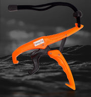フィッシュグリップ フィッシングプライヤー フィッシュキャッチャー 釣具 魚掴み器 魚つかみ 軽量 コンパクト 小型 滑り止め