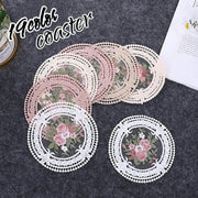 コースター コップ敷 サークル 円形 丸 花柄 刺繍 ディスプレイ 撮影小物 カントリー風 レトロ風 上品 かわいい おしゃれ キッチン雑貨 贈り物 プレゼント 白 黄色 キャメル ベージュ アズキ