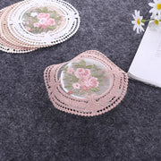 コースター コップ敷 サークル 円形 丸 花柄 刺繍 ディスプレイ 撮影小物 カントリー風 レトロ風 上品 かわいい おしゃれ キッチン雑貨 贈り物 プレゼント 白 黄色 キャメル ベージュ アズキ