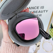 サングラス 折りたたみ可 コンパクト ウェリントン レディース メンズ 男女兼用 UV385 ファッション小物 カラーレンズ 折り畳み 紫外線予防 日除け 屋外 おしゃれ 持ち運び カジュアル かっこいい お出かけ アウトドア 運転 ドライブ 旅行 黒 ピンク 茶 クリア 緑