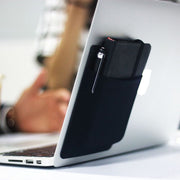 マウス収納ポケット 貼り付け 貼る ノートパソコン ノートPC マウスケース マウスホルダー 背面 落下防止 無地 シンプル