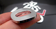 カーステッカー アルファベット ナンバー 英字 数字 車用品 カー用品 デカール 両面テープ付き 立体 3D 金属製 DIY 飾り デコレーション カスタム バイク ヘルメット おしゃれ シルバー ブラック レッド ピンク