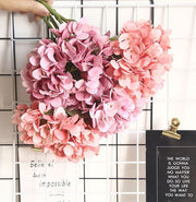 造花 フェイクフラワー アジサイ あじさい 紫陽花 単品 1本売り シングル フラワー 人工観葉植物 フェイクグリーン インテリアフラワー フラワーアレンジメント アートフラワー イミテーション  花材 人工 枯れない プレゼント 贈り物 ギフト 母の日 誕生日 記念日 装飾 飾り アレンジ DIY 可愛い かわいい おしゃれ オシャレ お洒落 綺麗 ピンク レッド ブルー パープル オフホワイト
