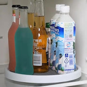 回転トレイ トレー 調味料ラック 360度回転 調味料置き スパイスラック 丸型 ラウンド サークル キッチン用品 冷蔵庫内 ダイニング テーブル上 パントリー ターンテーブル 整理用品 カスター台 調味料収納 収納スタンド 回る 滑り止め付き シンプル おしゃれ